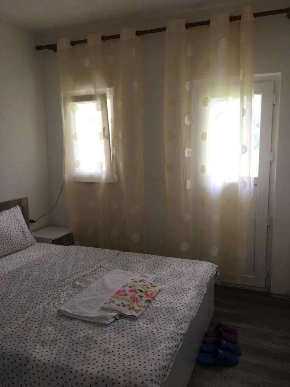 Guesthouse Skender Selimaj Valbone Exterior photo
